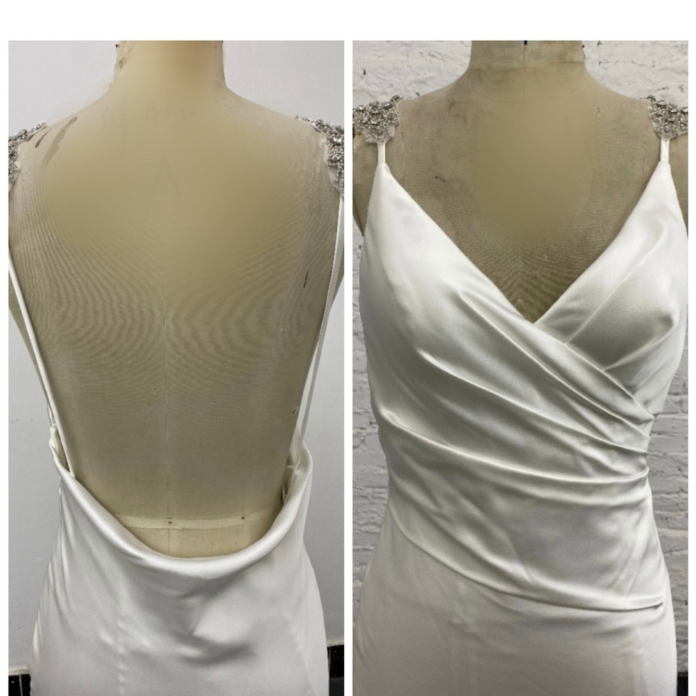 Satin Low Back Wedding Gown ✨ FREE VEIL ✨ - Picture 6 of 15